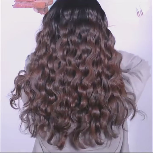 Achieve your dream beach style hair with our triple barrel curling wand
